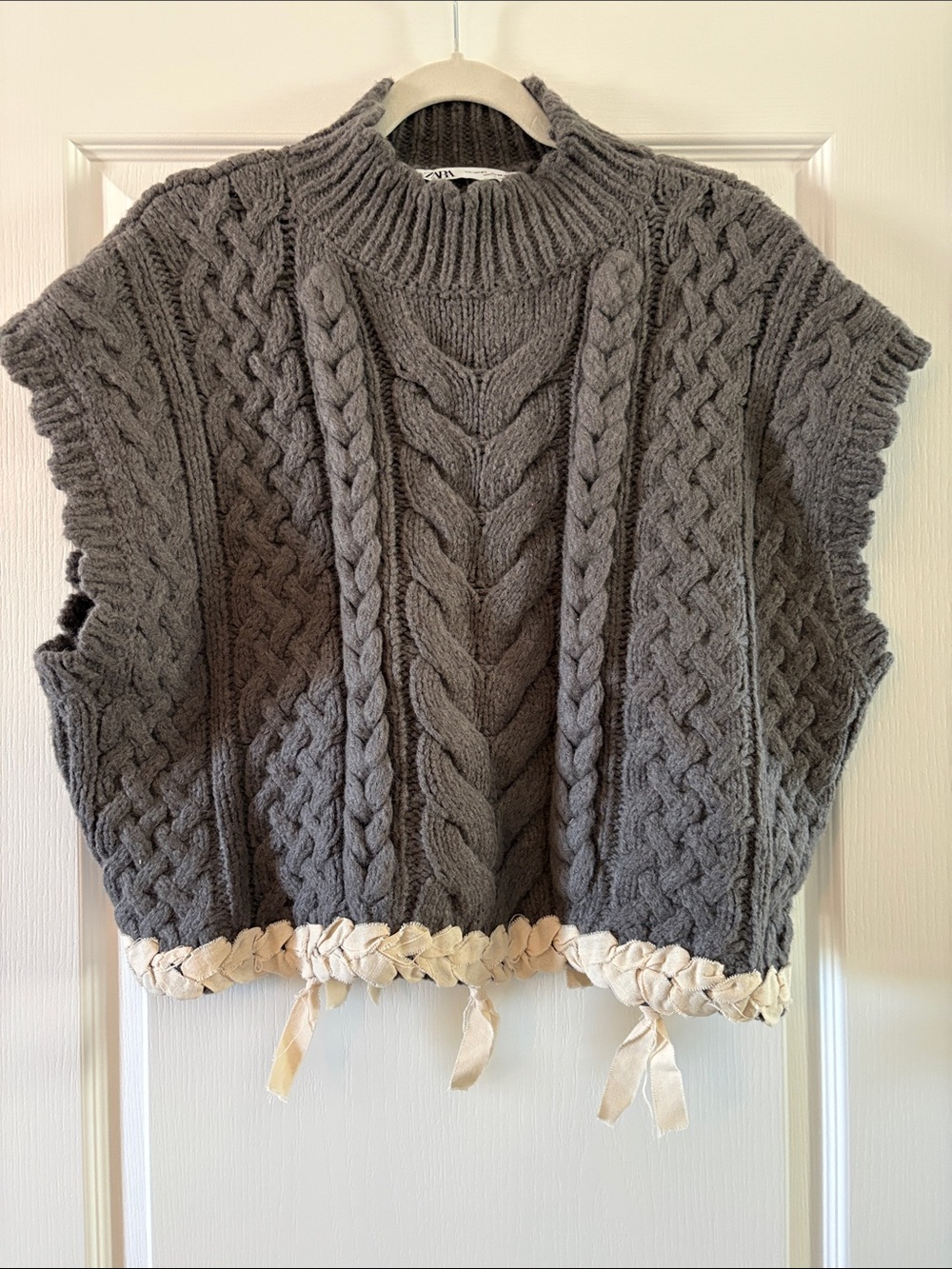 Zara Gray Cable Knit Sleeveless Sweater with Cream Braid Trim